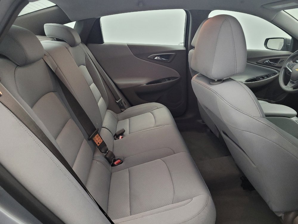 Used 2023 Chevrolet Malibu LS FWD image 19