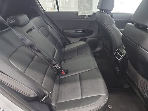 Used 2020 Kia Sportage S w/ S Premium Package AWD/4WD image 32
