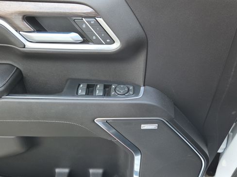 Used 2022 Chevrolet Silverado 1500 LTZ w/ LTZ Premium Package image 34