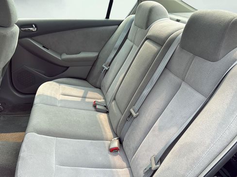 Used 2007 Nissan Altima 2.5 S FWD image 20