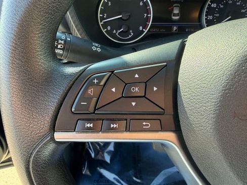 Used 2023 Nissan Sentra SV image 17