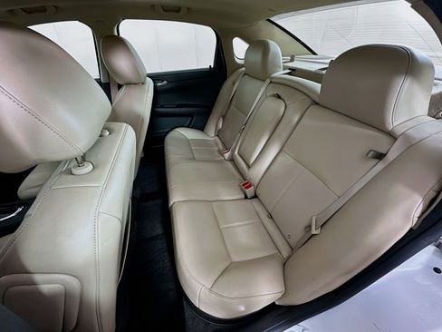 Used 2013 Chevrolet Impala LTZ image 25