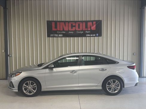 Used 2018 Hyundai Sonata SEL image 2
