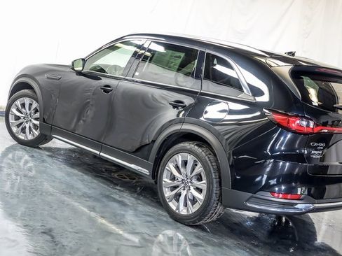Used 2024 MAZDA CX-90 3.3 Turbo w/ Premium Package image 11