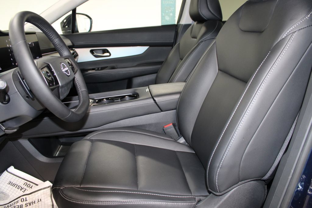 Used 2025 Nissan Murano SL w/ Cargo Package AWD/4WD image 21
