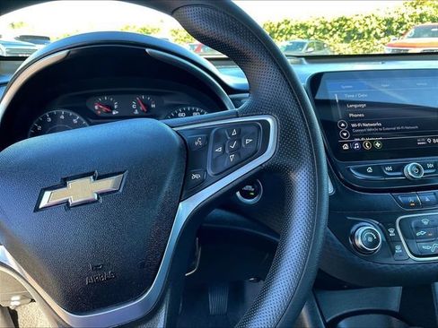 Certified 2022 Chevrolet Malibu LS FWD image 14