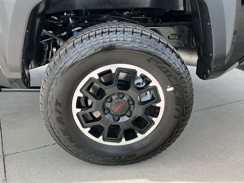 New 2026 Toyota Tacoma TRD Off-Road AWD/4WD image 21