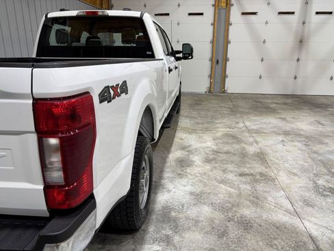 Used 2022 Ford F250 XL w/ Power Equipment Group AWD/4WD image 10