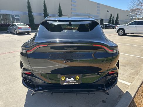 Used 2023 Aston Martin DBX 707 image 5