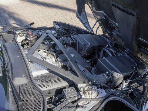 Used 2020 Aston Martin DB11 Volante image 27