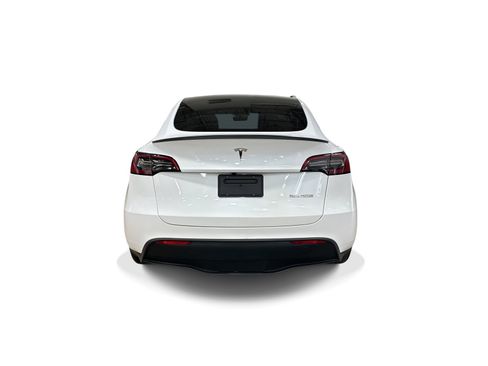 Certified 2023 Tesla Model Y Performance AWD/4WD image 5