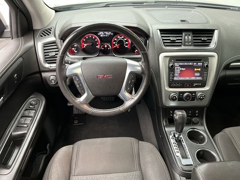 Used 2015 GMC Acadia SLE FWD image 14