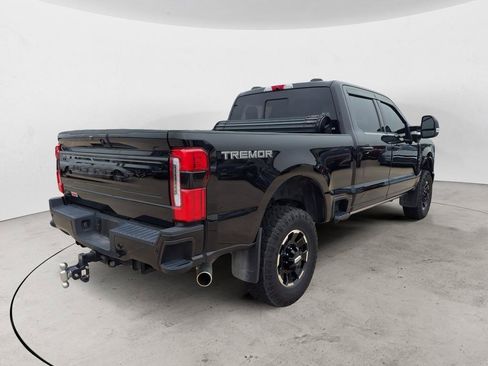 Used 2025 Ford F250 Platinum w/ Tremor Off-Road Package AWD/4WD image 6