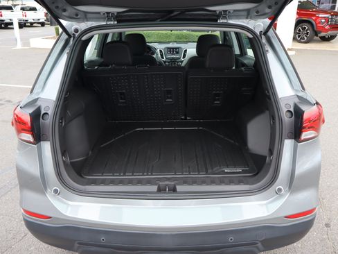 Used 2023 Chevrolet Equinox LS w/ Sport Edition FWD image 32