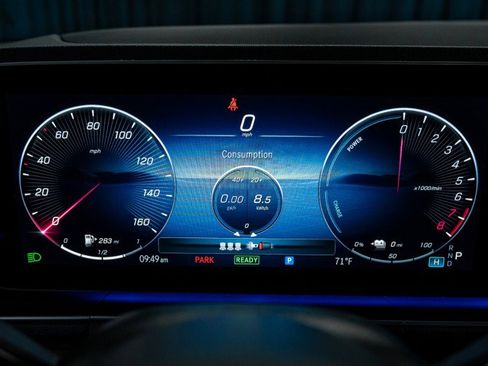 Certified 2025 Mercedes-Benz GLE 450e 450e 4MATIC® SUV image 16