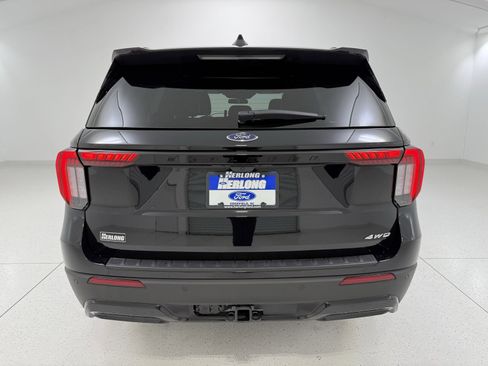 Used 2025 Ford Explorer ST-Line w/ ST-Line Street Pack image 6