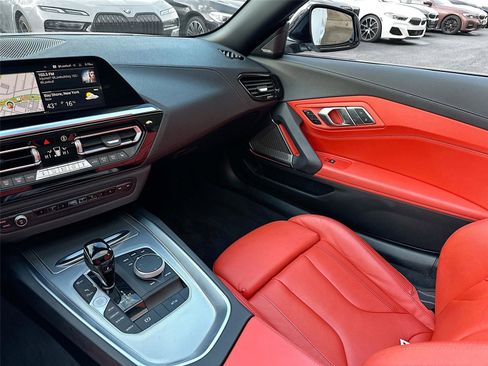 Certified 2022 BMW Z4 sDrive30i w/ Premium Package 2 image 24