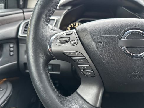 Used 2019 Nissan Murano Platinum image 42