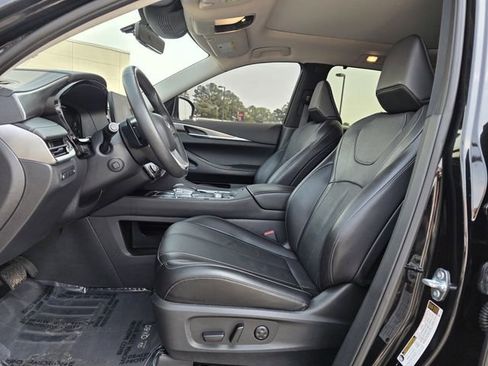 Used 2024 INFINITI QX60 Luxe FWD image 12