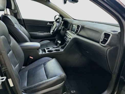 Used 2017 Kia Sportage EX w/ EX Technology Package AWD/4WD image 34