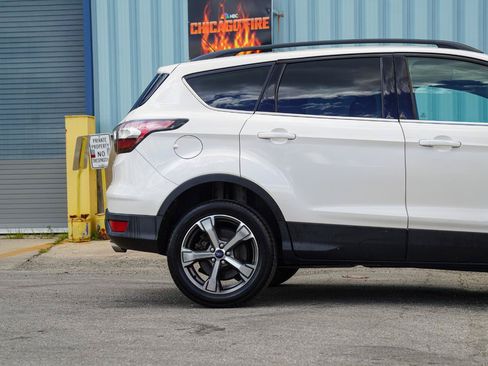 Used 2017 Ford Escape SE w/ Equipment Group 201A AWD/4WD image 14