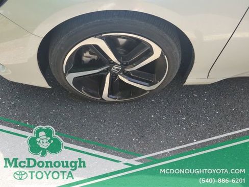 Used 2022 Honda Accord Sport image 12