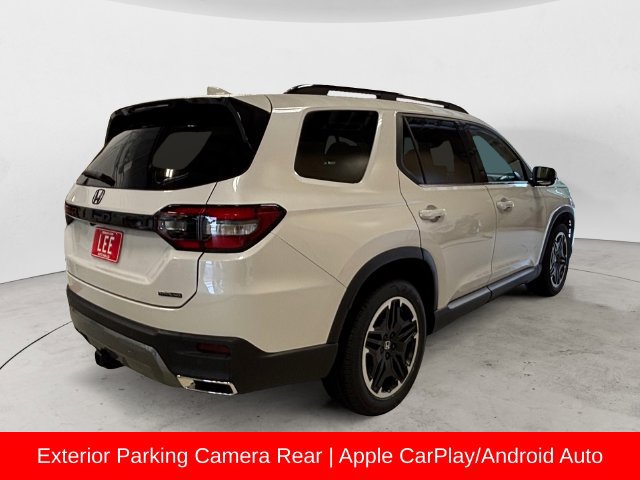 New 2026 Honda Pilot Touring image 6