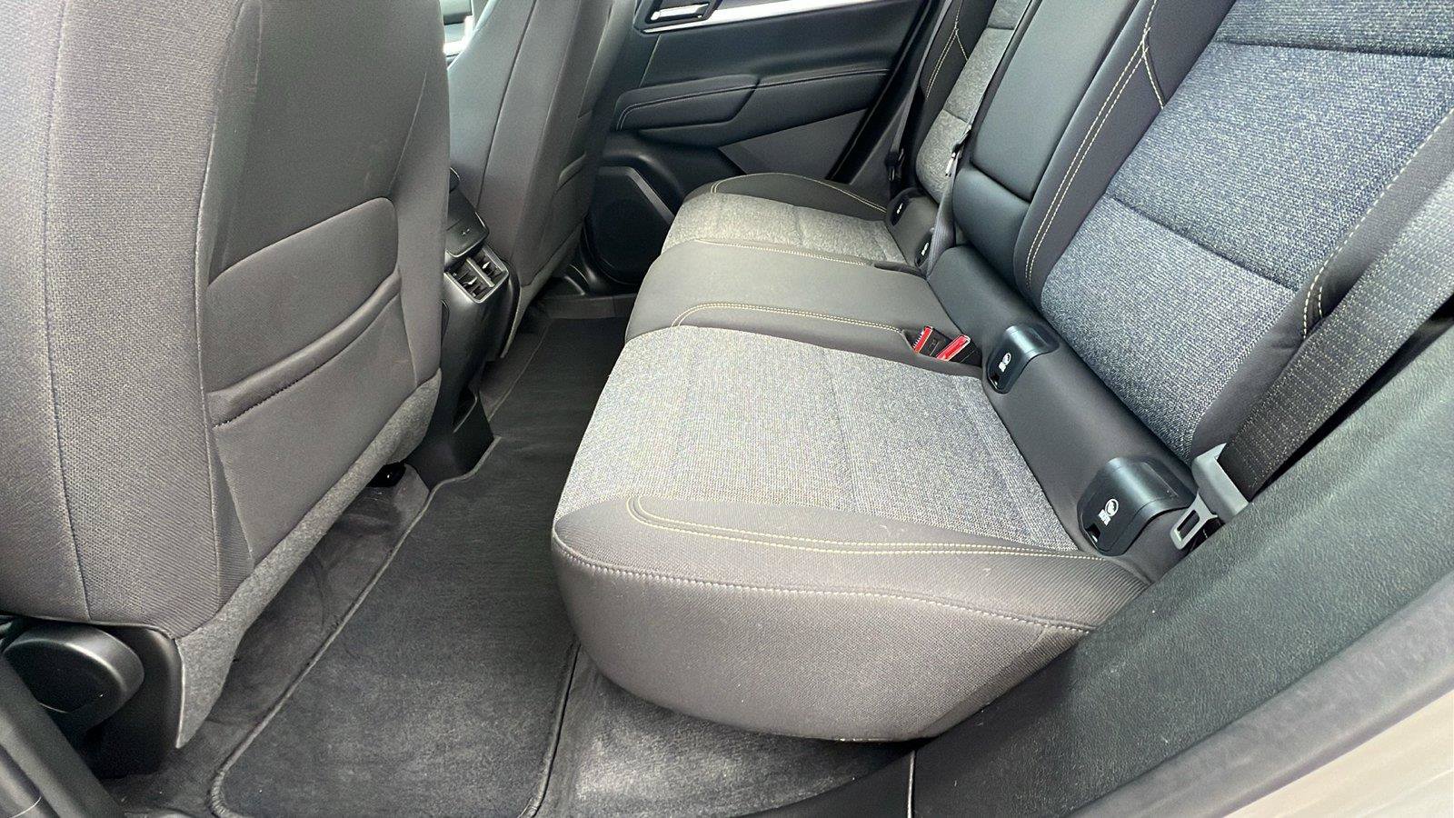 Used 2025 GMC Terrain Elevation AWD/4WD image 18