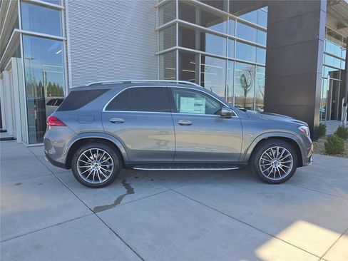 New 2026 Mercedes-Benz GLE 450 4MATIC image 2