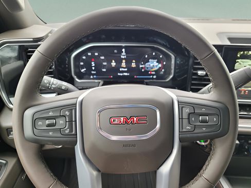 New 2026 GMC Sierra 3500 SLT w/ SLT Premium Package image 29