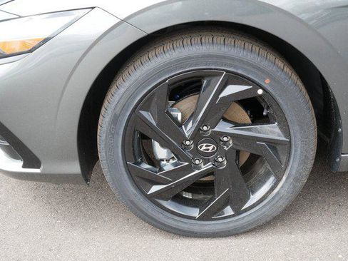 New 2026 Hyundai Elantra SEL Sport Premium FWD image 4