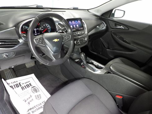 Used 2020 Chevrolet Malibu LT FWD image 8