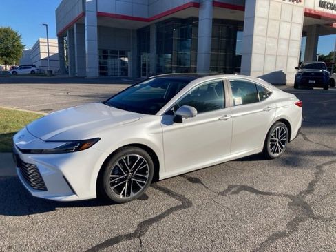 New 2026 Toyota Camry XLE image 2
