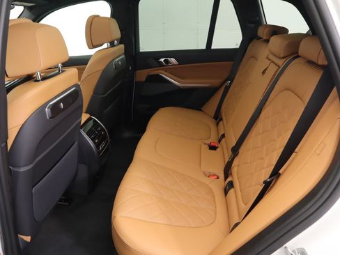 New 2026 BMW X5 sDrive40i w/ Climate Comfort Package image 22