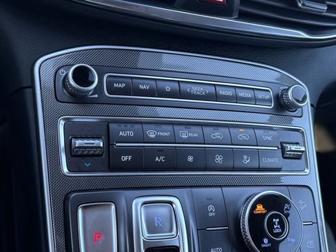 Used 2023 Hyundai Santa Fe SEL image 21