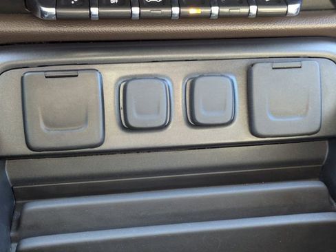 Used 2018 Chevrolet Silverado 1500 LTZ Z71 w/ LTZ Plus Package image 23