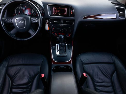 Used 2011 Audi Q5 2.0T Premium image 2