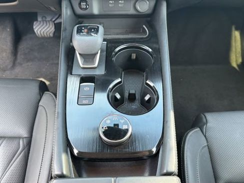 Used 2024 Nissan Rogue Platinum w/ Platinum Premium Package image 8