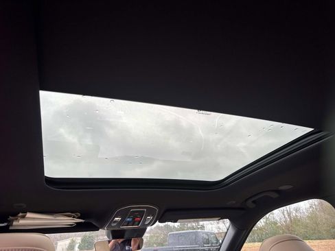 New 2025 Jeep Grand Cherokee L Limited w/ Black Appearance Package image 21