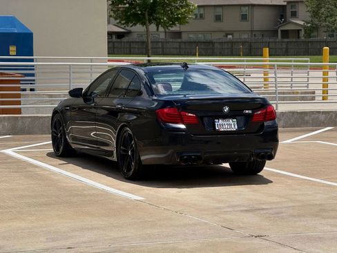 Used 2013 BMW M5 RWD image 4