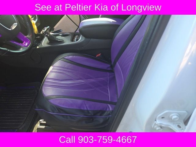Used 2019 Dodge Durango SXT w/ 3rd Row Seating Group RWD image 11