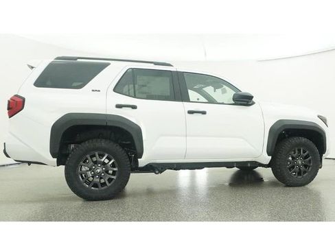 New 2026 Toyota 4Runner SR5 AWD/4WD image 26