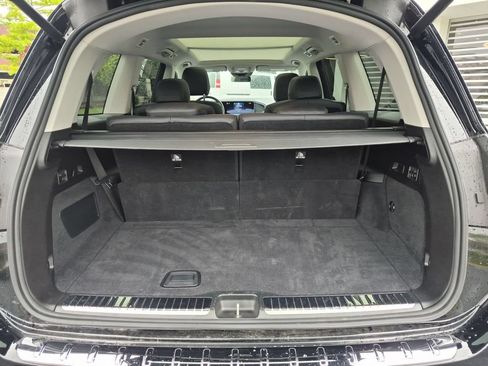 Used 2024 Mercedes-Benz GLS 450 4MATIC image 22
