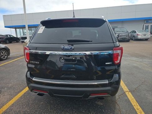 Used 2018 Ford Explorer Limited image 4
