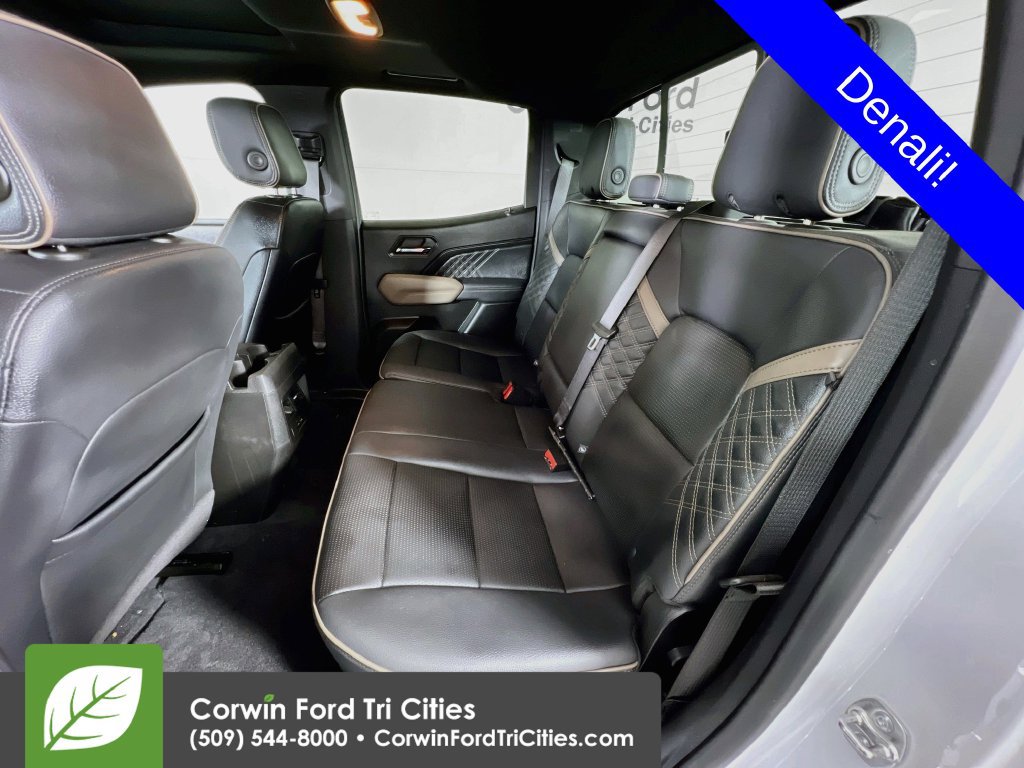 Used 2024 GMC Canyon Denali AWD/4WD image 28