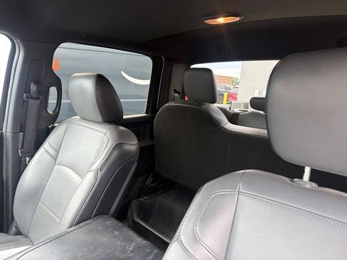 Used 2023 RAM 3500 Tradesman w/ Chrome Appearance Group AWD/4WD image 10