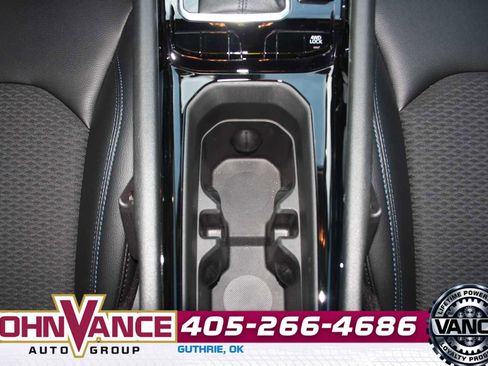 Used 2025 Jeep Compass Latitude w/ Altitude Special Edition image 26