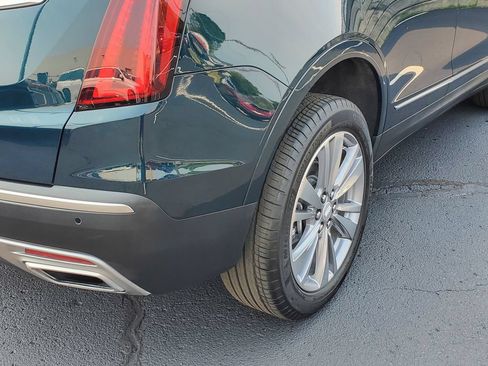 Used 2025 Cadillac XT5 Premium Luxury w/ LPO, Floor Liner Package AWD/4WD image 12