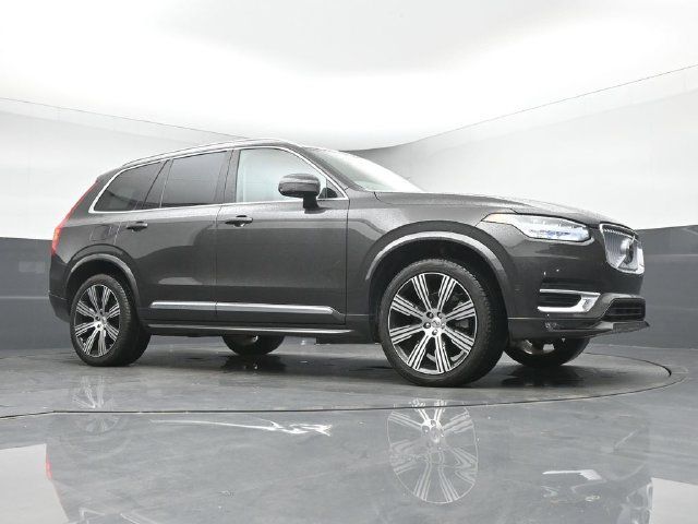 Used 2024 Volvo XC90 B6 Plus w/ Protection Package Premier AWD/4WD image 10