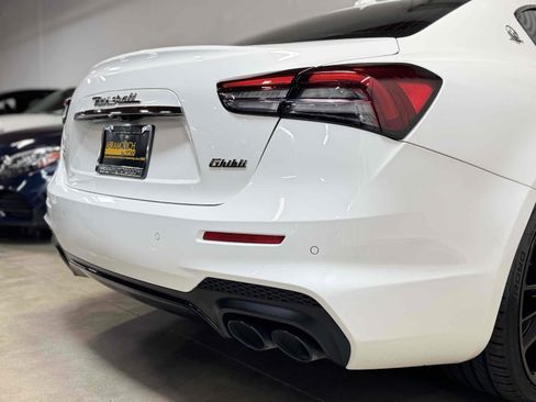 Used 2021 Maserati Ghibli S GranSport RWD image 74